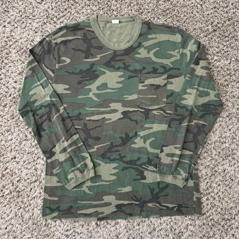 Vintage 90s Woodland Camo Long Sleeve T-shirt Made in USA Men’s XL Green Brown