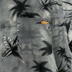 Salt Life Short Sleeve Shirt Men Size Medium Gray Palms Beach Button Up