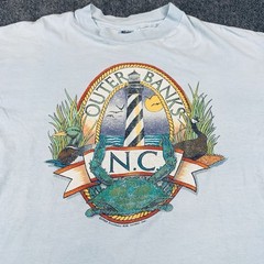 Vintage 1980s Outer Banks NC T-shirt. 1989 Southern Silk Screen. Hanes Single St