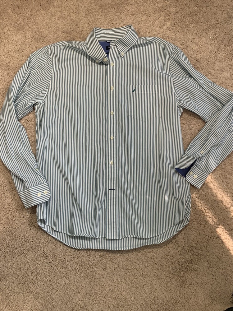 Nautica Mens Button Down Shirt Size Large Wrinkle Resistant Green Stripe Shirt
