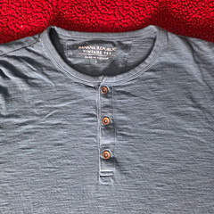 Banana Republic Vintage Tee Men’s L Solid Blue Knit Cotton Henley Long Sleeve