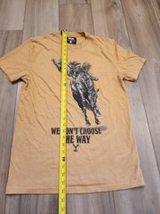 Wrangler x Yellowstone Western T Shirt Cowboy Rodeo Graphic Mens Small Mustard