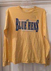 University of Delaware Blue Hens Long Sleeve Yellow T-Shirt Mens size M ~ NWT