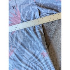 TravisMathew Mens Polo Shirt M Grey Pink Tropical Floral Palm Leaf Golf Short