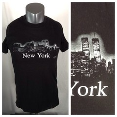 Vintage 90’s New York Twin Towers T Shirt (Small) Tourism NY World Trade Centers