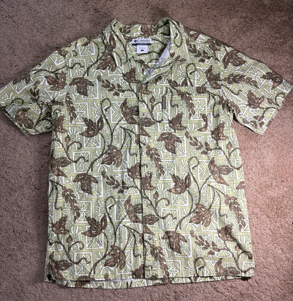 Columbia PFG Batik Hawaiian Button Down Men’s Large Tropical Green Casual Travel