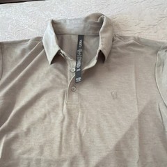 Vuori Men’s Solid Gray Short Sleeve Collared Polo Shirt Size S V1004 Logo