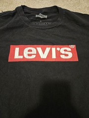 Levi’s Men’s Black Graphic Logo Crew Neck Short Sleeve Cotton T-Shirt Size M