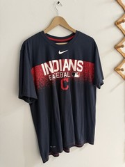 The Nike Tee Cleveland Indians Baseball Graphic Print T-Shirt Men’s Sz XL Shirt