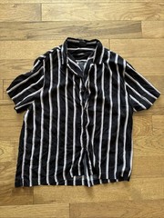 Rayon Camp Shirt Level Ten Gray and Black White Pinstripe Button-Up Size L