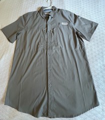 Magellan Outdoors Men’s Falcon Lake Button Down Shirt Loose Fit Size S