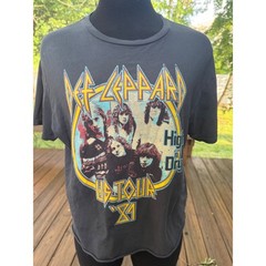 Retro Brand Def Leppard High n Dry US Tour 81 Graphic Tee Faded Black Medium