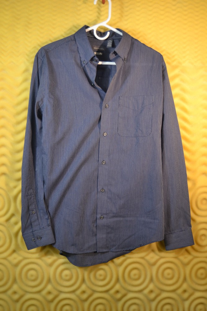 Van Heusen Shirt Men sp 14-14 1/2 Blue White Long Sleeve Dress Button Up 1 1015