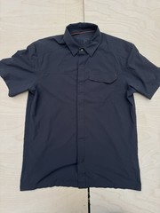 Arc’teryx Skyline SS Shirt Mens Medium Short Sleeve Snap Zip Pocket Outdoor Gorp