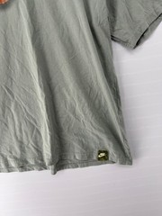 Nike The Nike Tee Croissant Swoosh Graphic T-Shirt Men’s Large