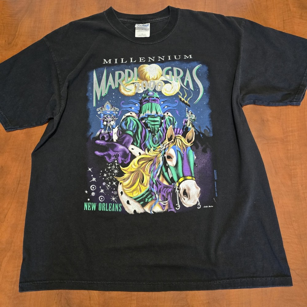 Vintage 2000 Michael Hunt New Orleans Mardi Gras Armored Knight And Horse Tee XL