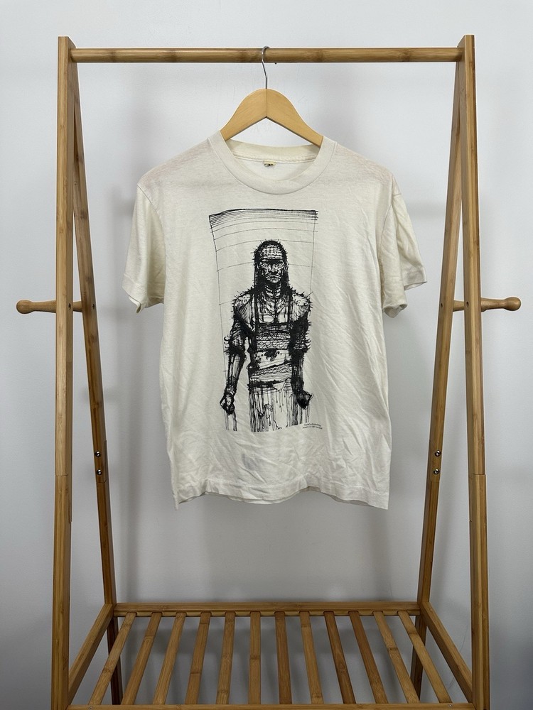 VTG 90s Hellraiser Clive Barker Pinhead Horror Movie Paper Thin T-Shirt Size L
