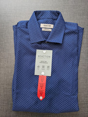Kenneth Cole Men’s Quick Dry Performance Dress Shirt Blue Medium 15-15.5 36/37