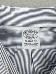 Brooks Brothers Regent Long Sleeve Dress Shirt Mens 17.5-35 White/Blue Stripe