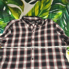 Chaps Men’s Large Black White Red Fall Winter Casual Plaid Button Down Shirt
