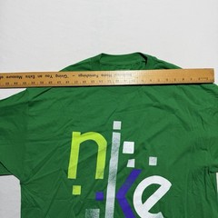 Nike Stacked Spellout Logo Graphic Tee Men’s XL Green Y2K Streetwear