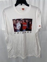 Homage Friends TV Show T Shirt Medium