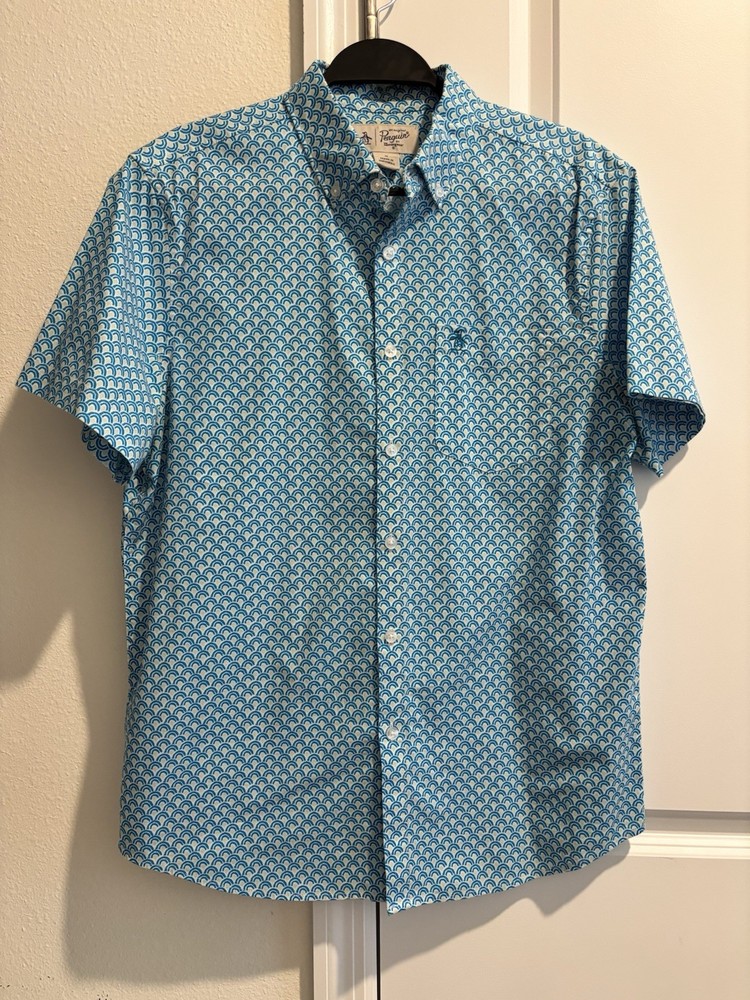Original Penguin Men’s Medium Button Down Short Sleeve Shirt