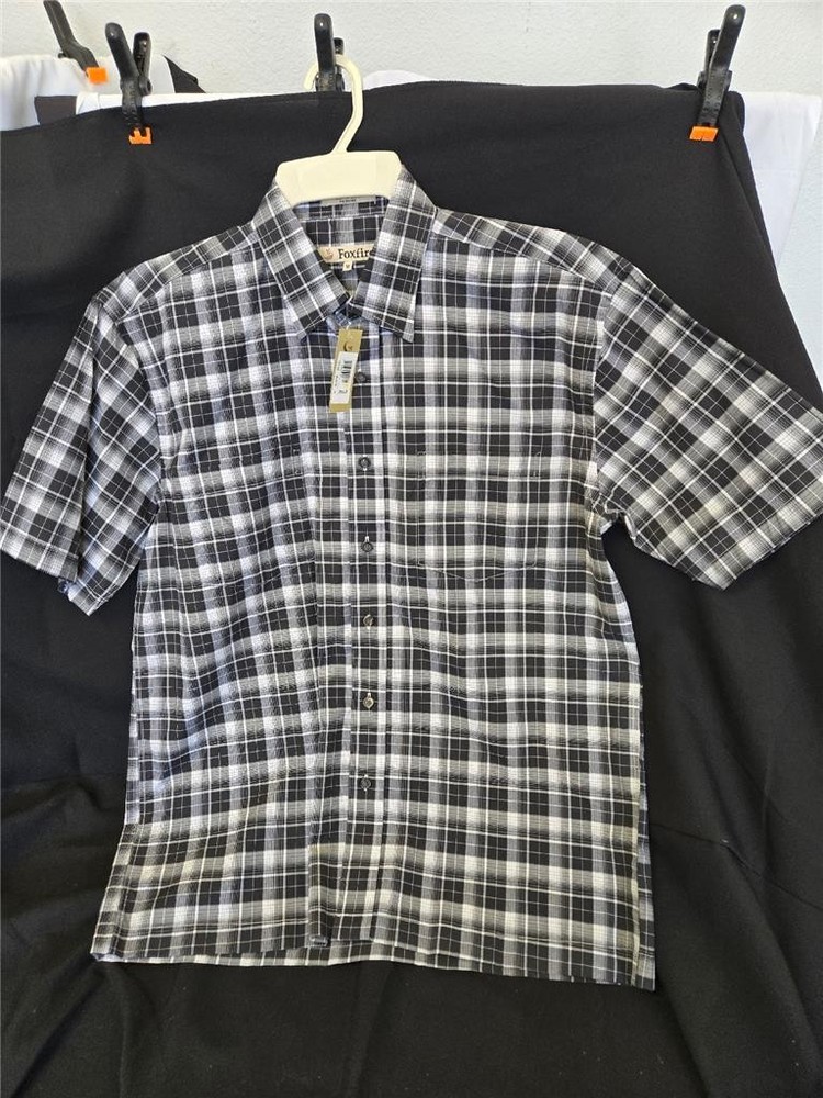 .= Foxfire Medium Men Shirt Button Down Plaid Black 301-92 Front Pockets NEW