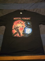Mad Engine Mortal Combat size 2XL Scorpion vs Sub-Zero.