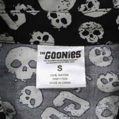 Goonies Camp Shirt Mens Small Black Skulls Logo All Over Print Movie Novelty SS