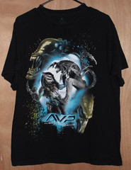2014 Universal Studios Halloween Horror Nights ~ Alien VS Predator T-Shirt ~ L