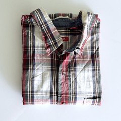 EUC IZOD Regular Men’s Button Down T-Shirt XL Red Long Sleeve Button Plaid