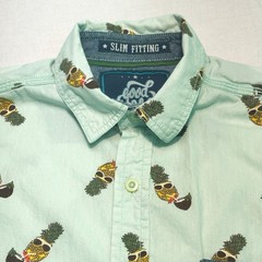 Good Vibes by Drill Men’s Medium Slim Fit Short Sleeve Pineapple Button Up Shirt