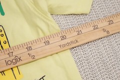 Bleecker & Mercer Shirt Mens Medium Yellow Hustle King Money Hip Hop Streetwear