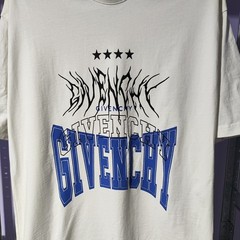 ✨ GIVENCHY Graphic Logo Varsity Star T-Shirt Cream – Size XL