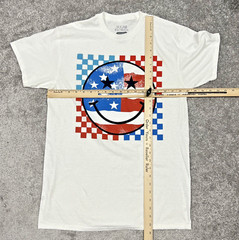 Smiley USA Flag Men’s Size Medium Pullover T-shirt Tee Short Sleeve White