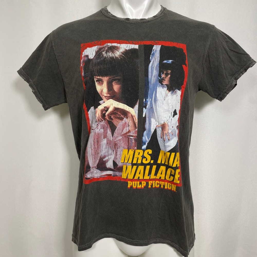 Mia Wallace Pulp Fiction Distressed Goodie Two Sleeves Gray T-Shirt Men’s MEDIUM