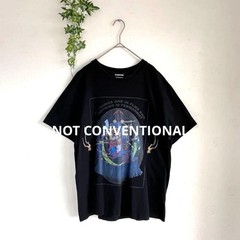 NOT CONVENTIONAL Logo T-Shirt Black Graphic Free Size