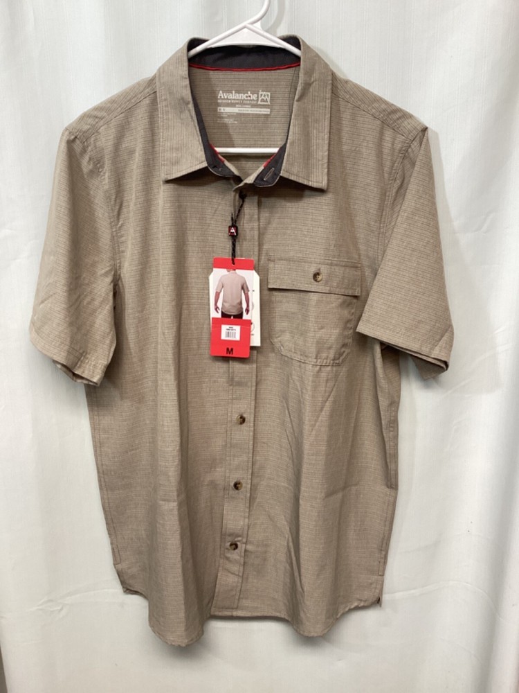 Avalanche Tan Medium Short Sleeve Poly Blend New Tags Button Up B18