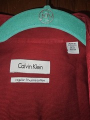 Calvin Klein Men’s 15.5 Red Solid Cotton Easy Care Regular Fit Dress Shirt 32/33