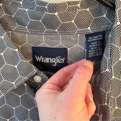 Wrangler Mexico Pearl Snap Button Down – Size XL 100% Cotton NWT Hexagon Pattern