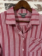 Natural Reflections Striped Button Down Shirt Red White Medium 100% Cotton