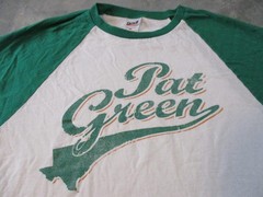 Vintage Pat Green Anvil Shirt Mens Medium White Green Raglan 3/4 Sleeve Baseball