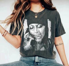 Erykah Badu 90s basic Style Black T shirt Men Women Unisex tee NH20205