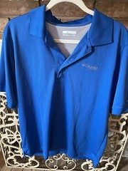 Columbia PFG Mesh in back under Fabric Polo Style with Short Sleeve Blue Large