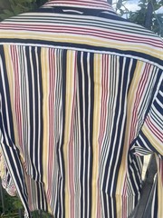 Men’s Button Down. Mid Weight All Cotton. Medium. Classic. Colorful Striped M