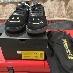 Cole Haan China Town Smiley Face Size 8.5