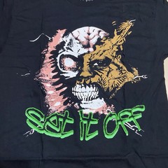 Offset Men’s Size Medium Offset Graphic Print Set It Off Tour Collection T-Shirt