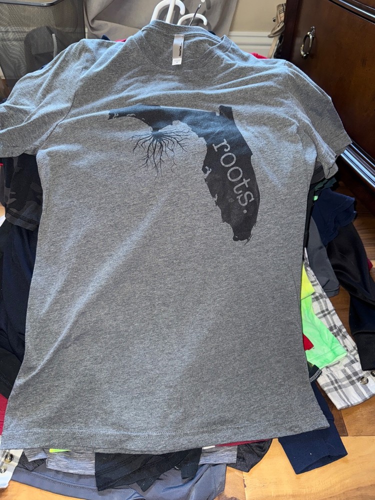 Thread Tank unisex tshirt size Medium Roots