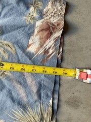 Quick Silver Edition Hawaiiann Pattern Blue Shirt Size Large